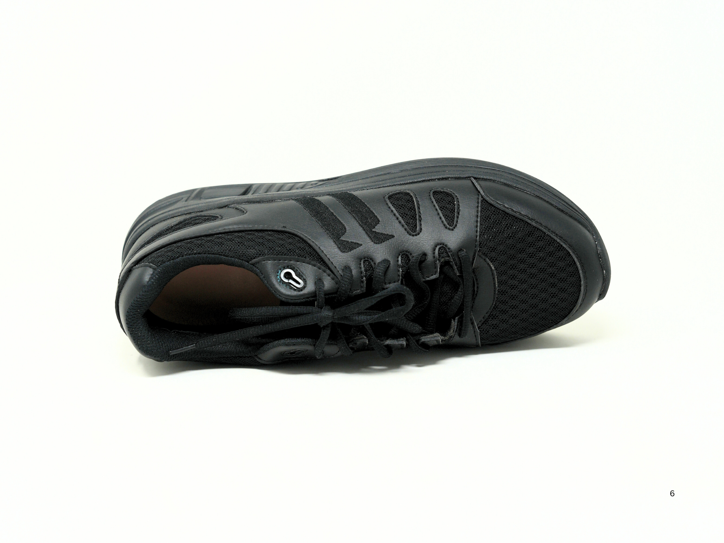 FITec 9330 - Lady's Added-Depth Light Mesh Walking Shoe - Black