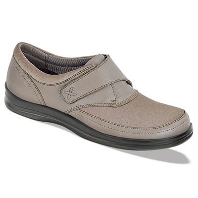 Apex Emmy Monk Strap Shoes - Women's - Tan