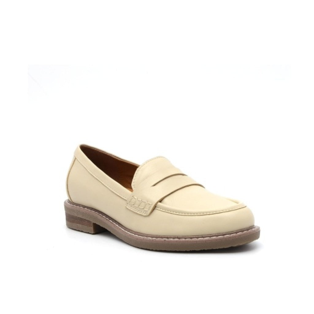 Earth Javas Slip-on Penny Casual Cushioned Arch Support Women's Mules & Loafers - Ivory - 8