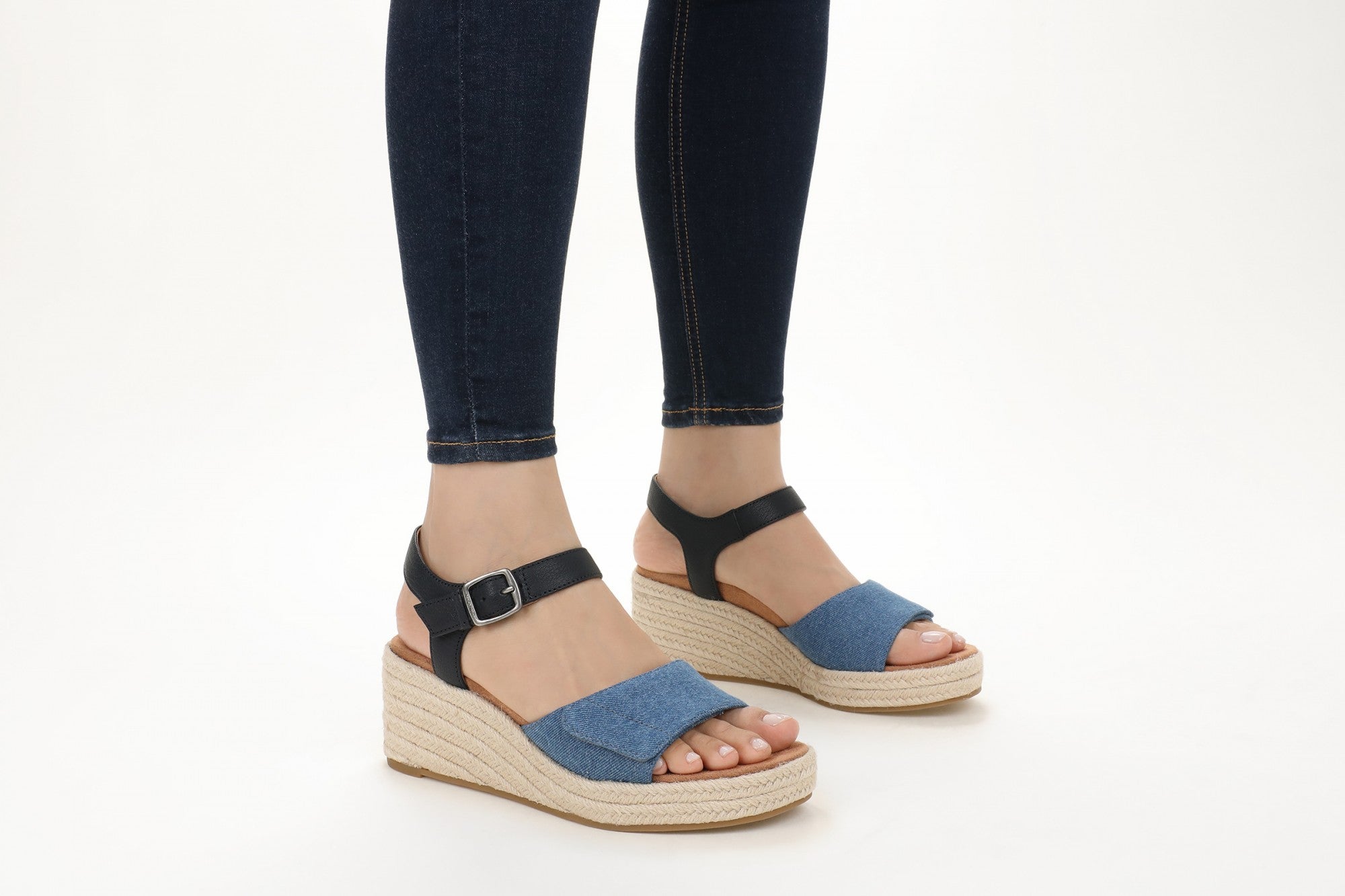 Best Sandals with Arch Support: Stylish, Supportive Picks for Summer - News