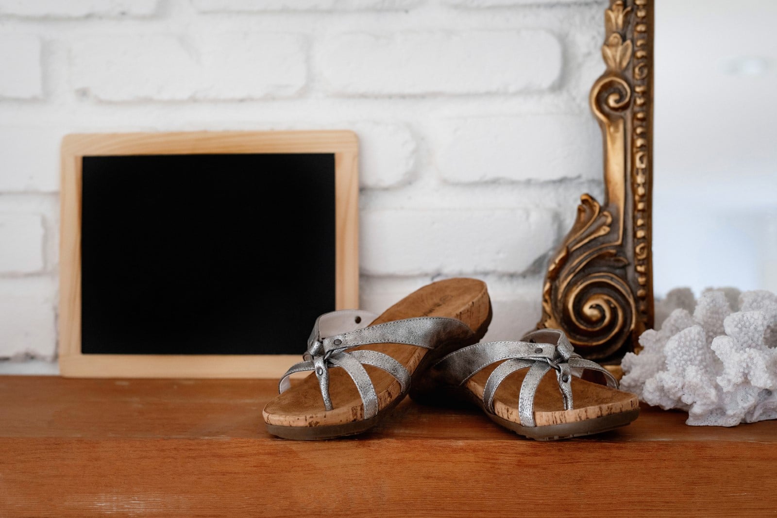 Bearpaw Fawn Women's Sandals - 2609W - Lifestyle