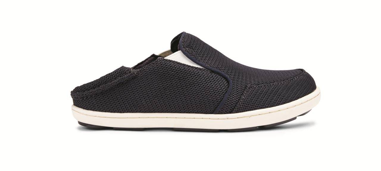 OluKai Nohea Mesh - Boy's Supportive Shoes - Carbon/Off White - Drop-In-Heel