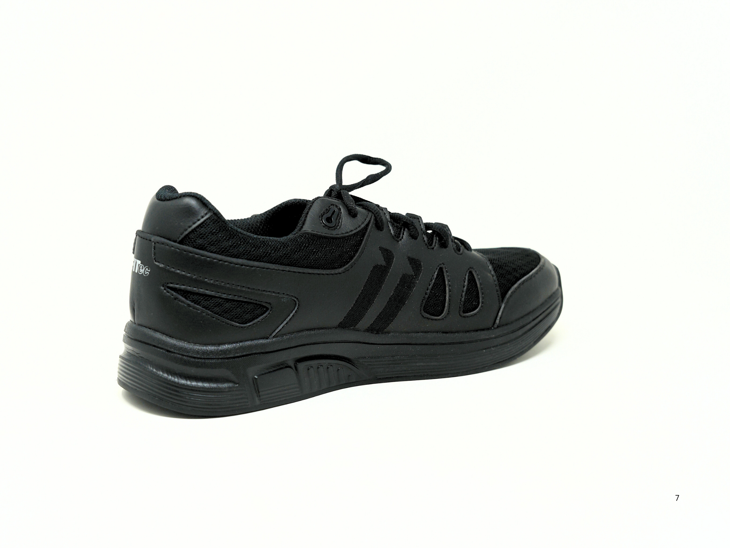 FITec 9330 - Lady's Added-Depth Light Mesh Walking Shoe - Black