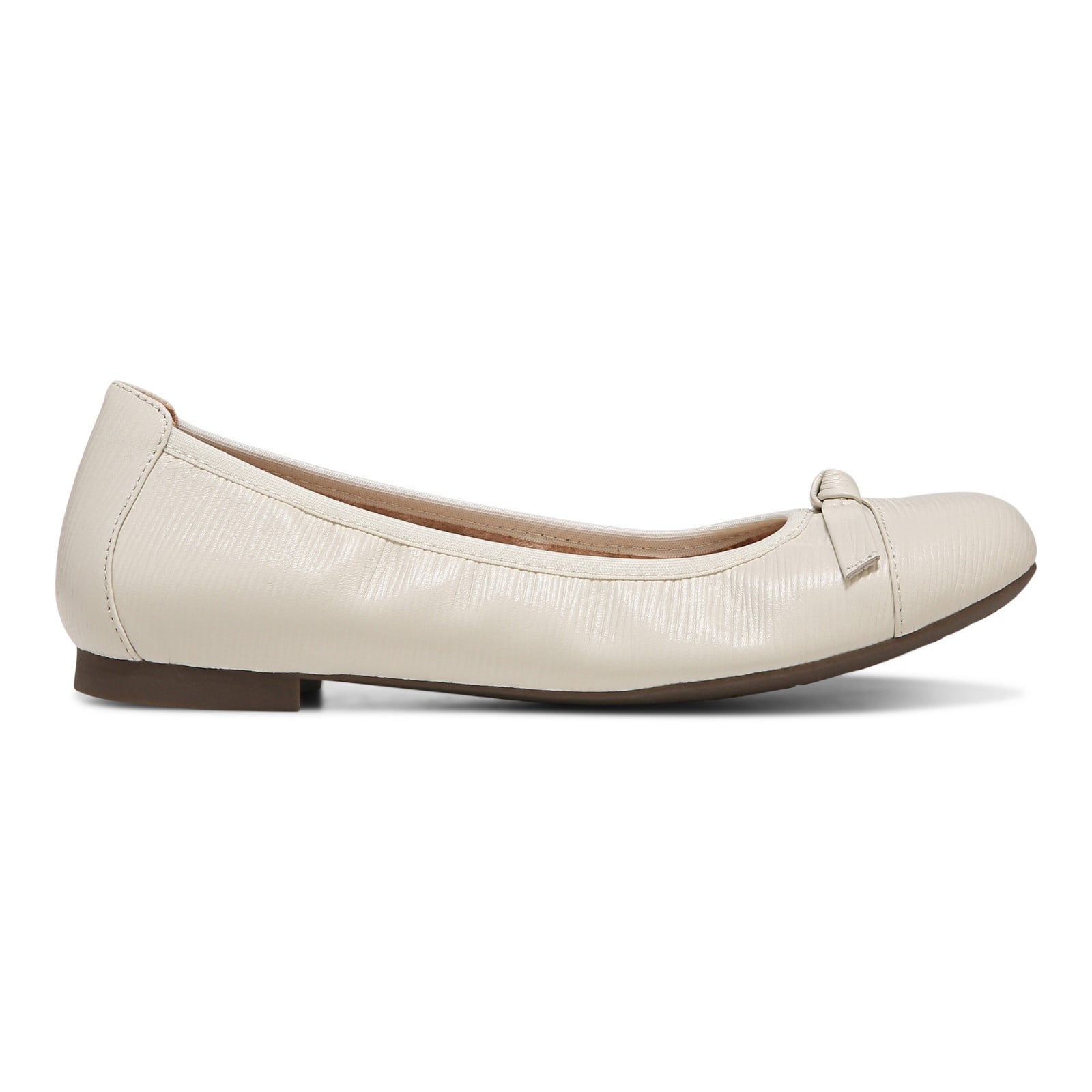 Vionic Amorie Womens Ballerina/Skimmer Flat - Cream - Right side