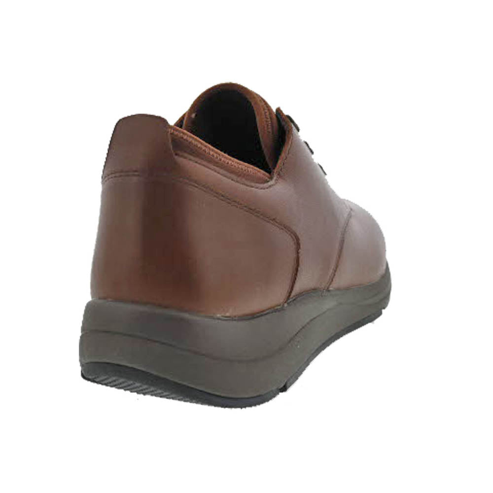The Drew Armstrong Men's Casual Comfort Shoe -  Brandy Leather