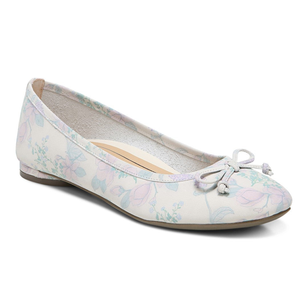 Vionic Callisto Women's Ballet Flats - Cream Botanical - Angle main