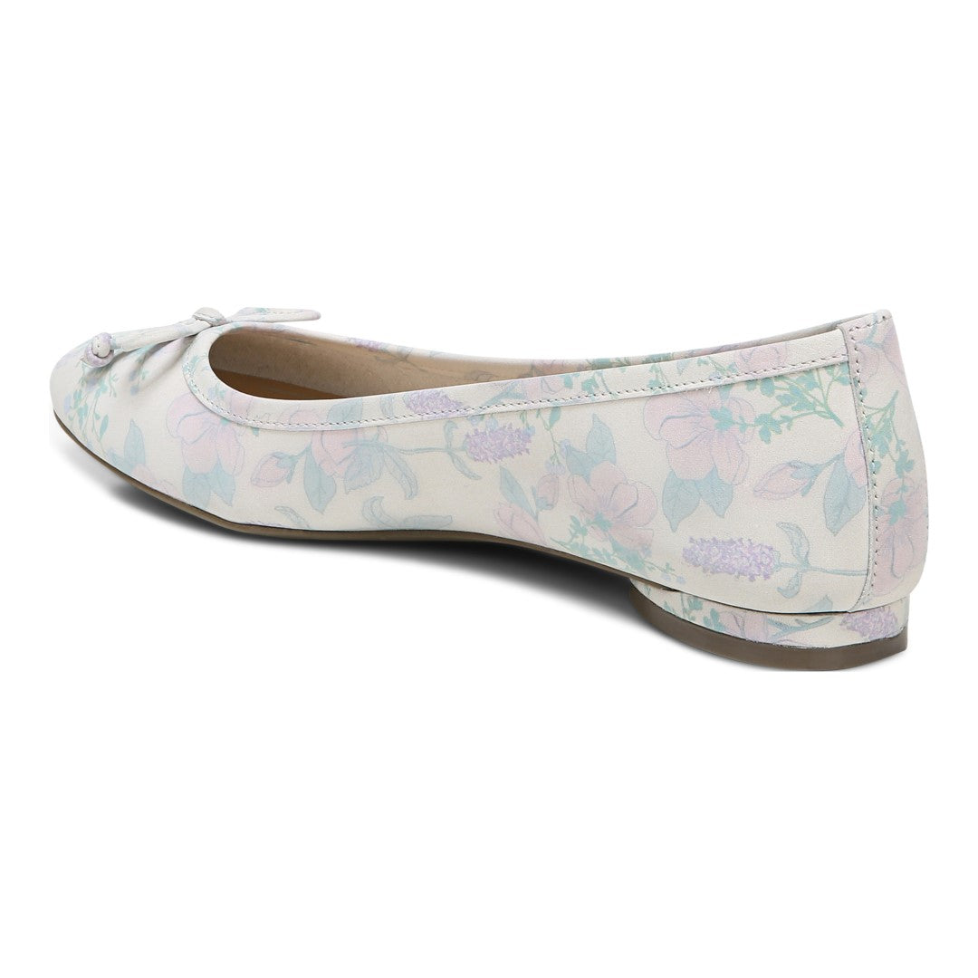 Vionic Callisto Women's Ballet Flats - Cream Botanical - Back angle