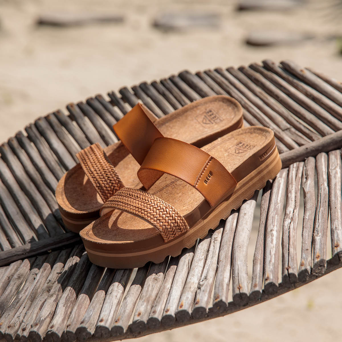 Reef Cushion Vista Hi - Natural Braid - Beach View - Natural Braid