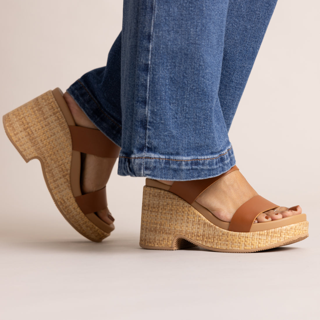 Reef Sunset Ibiza - Leather Brown - Underside View