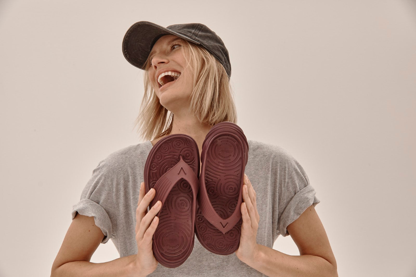 Vionic Tide RX Unisex Recovery Cushioned Orthotic Sandal - Port Wine - 0001-med