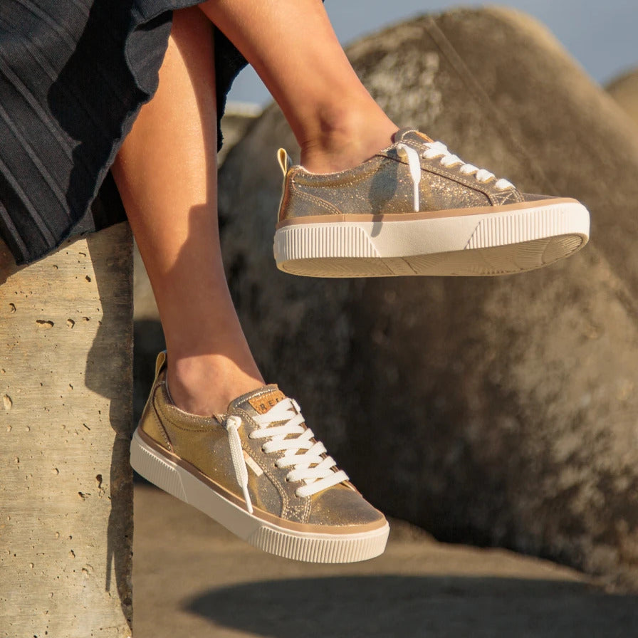 Reef Lay Day Dawn view 2 - Champagne Suede