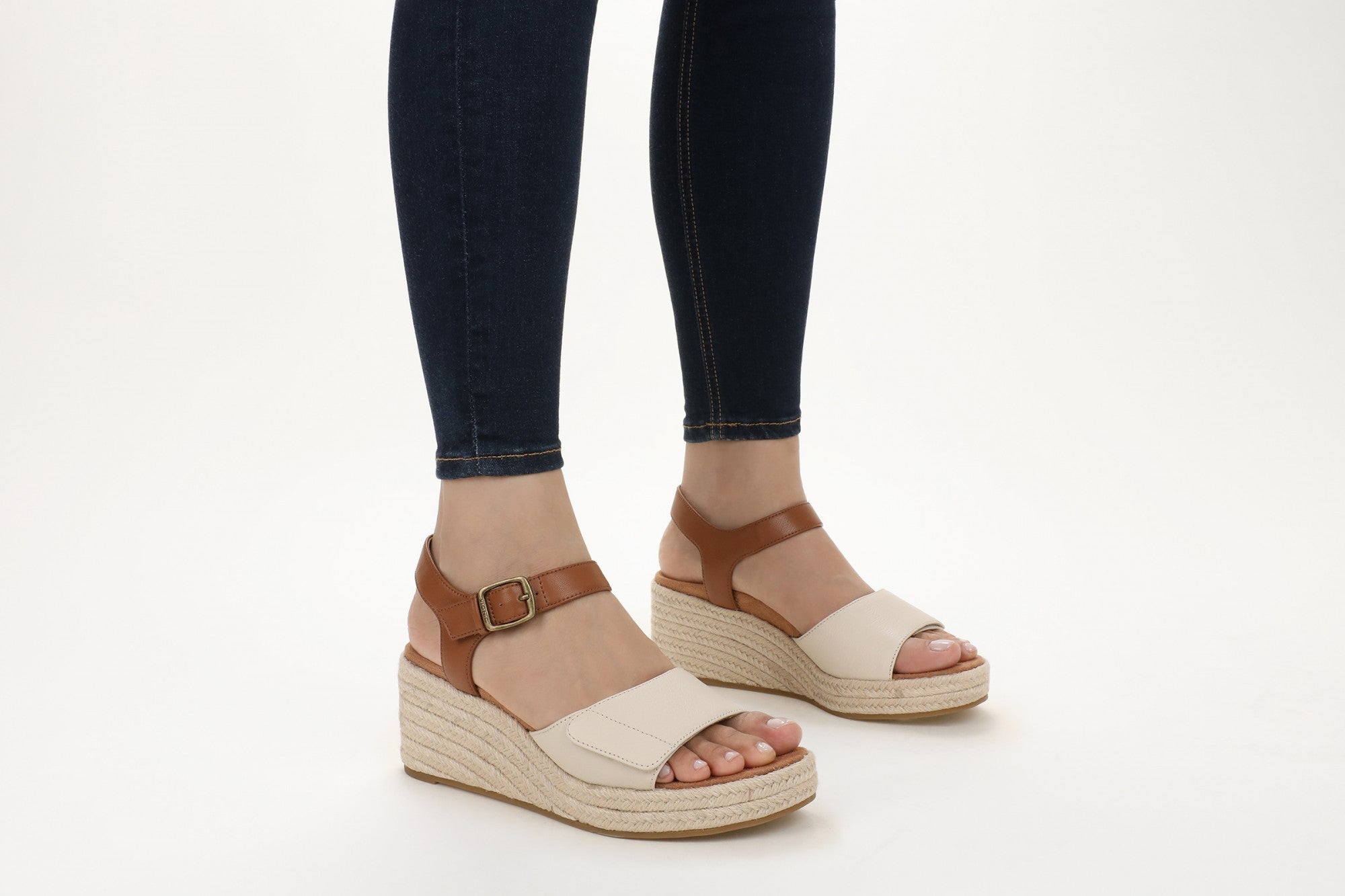 Vionic Sable Women's Platform Wedge Sandal  - Cream/Tan - Lifestyle