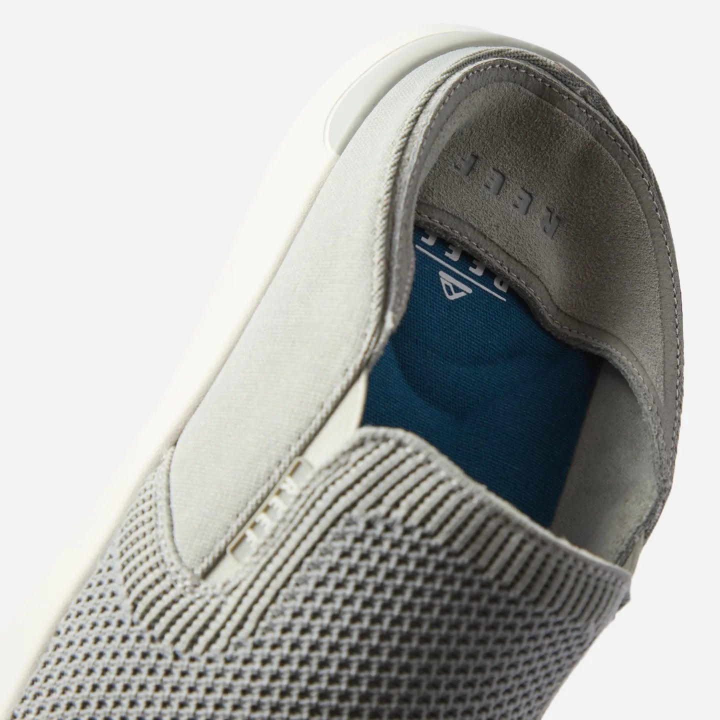 Reef Swellsole Neptune Slip-On view 4 - Grey