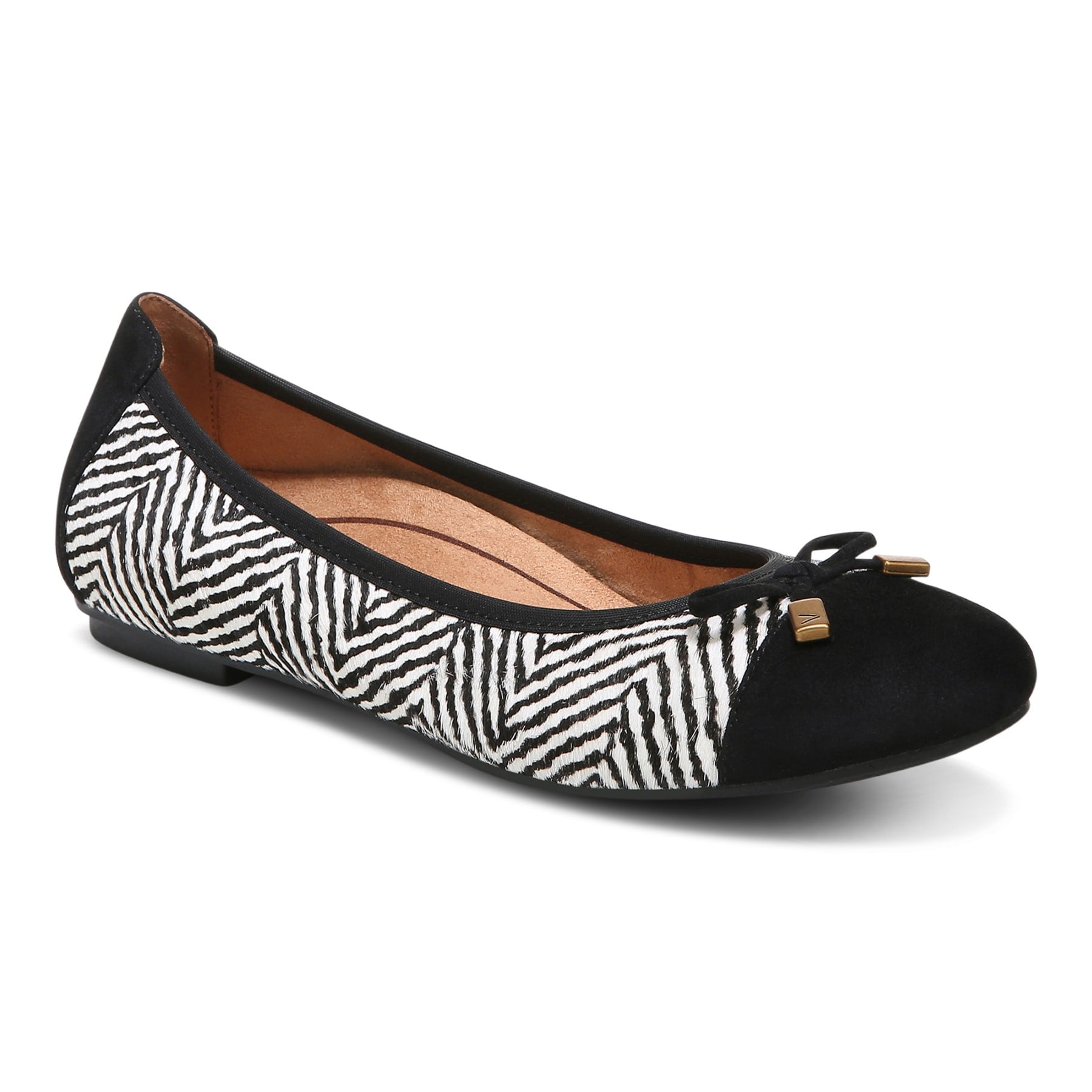 Vionic Spark Minna - Women's Casual Shoes in Black