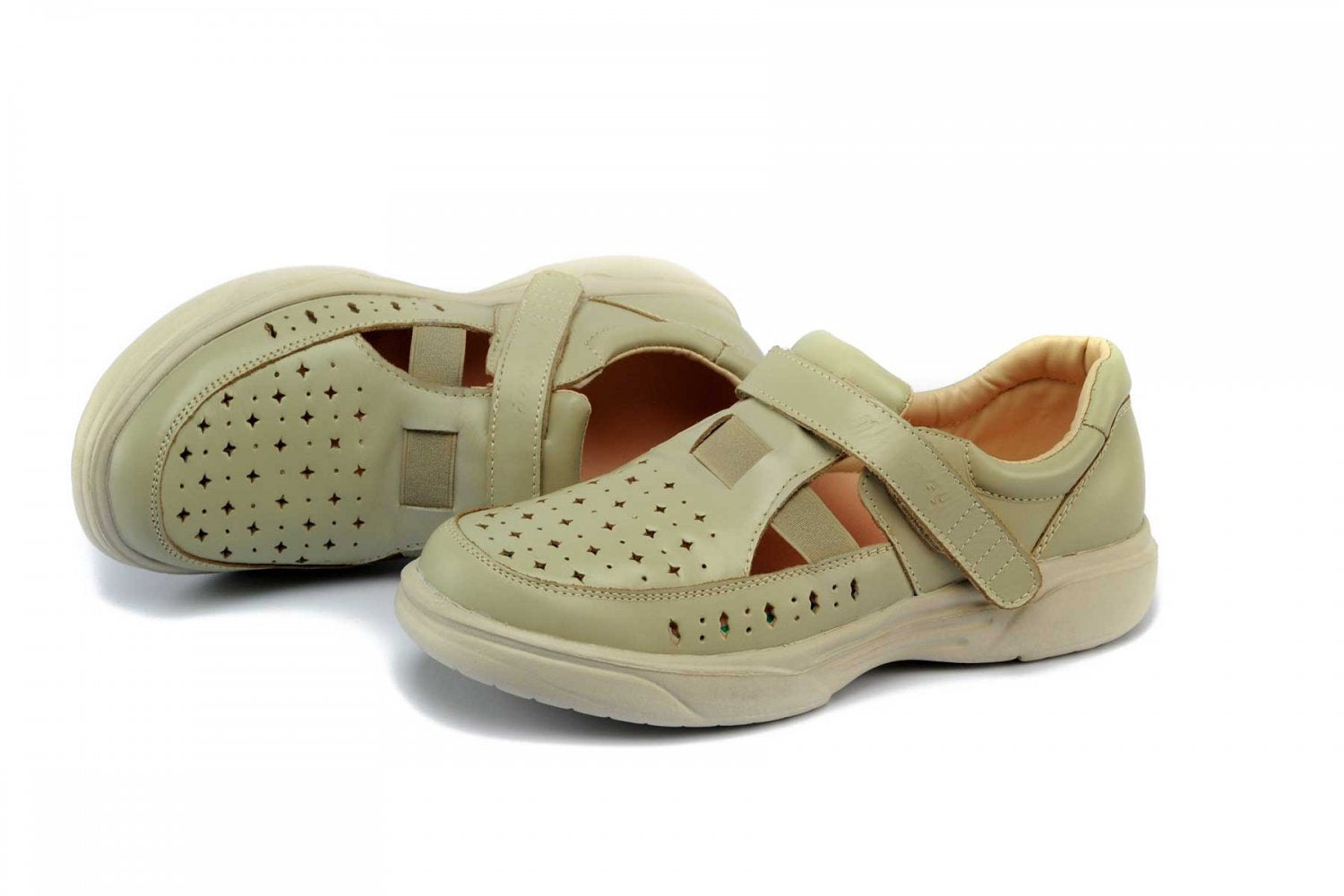 Mt. Emey 9212 - Women's Orthopedic Closed-toe Leather Sandal - Beige Pair / Top