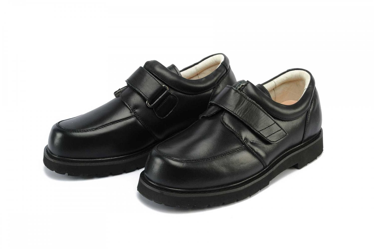 Mt. Emey 9921 - Men's Orthopedic Shoes by Apis - Black Pair