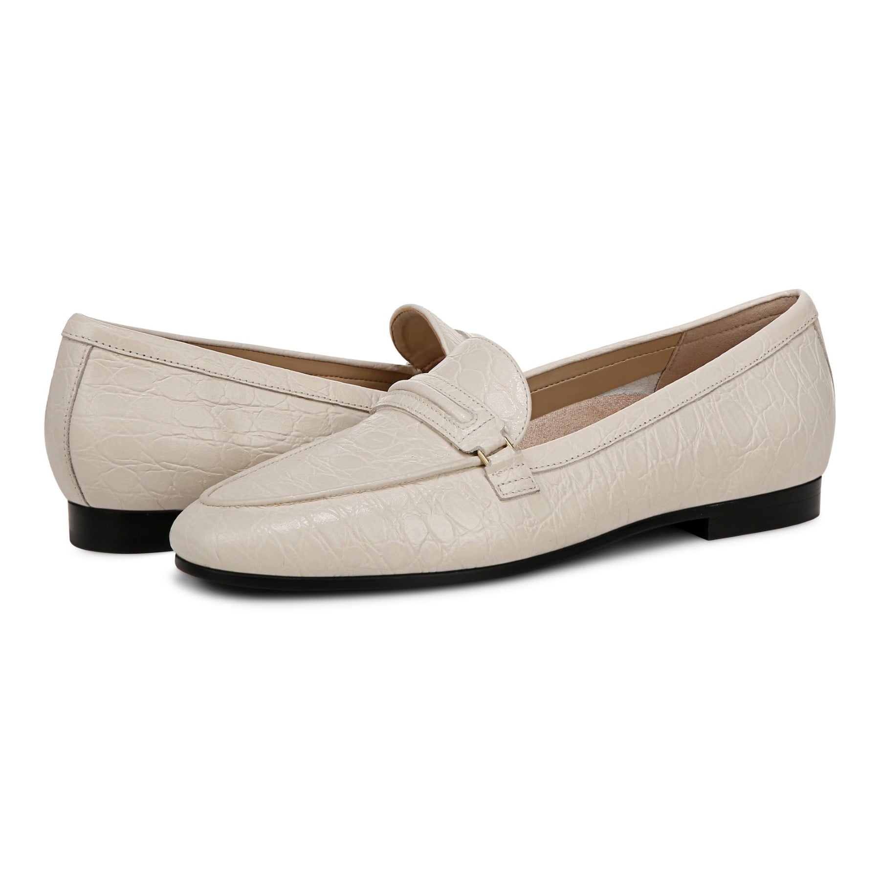 Vionic Newport Women's Orthotic Loafer Casual Shoe - Cream - pair left angle