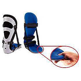 Night splint foam padding has no rough edges to irritate the foot.