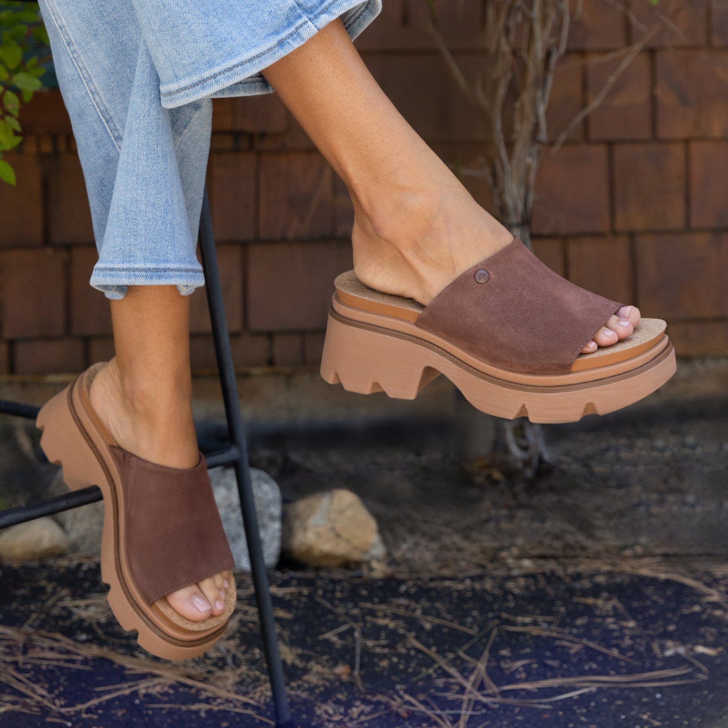 Reef Vista Luxe Evie view 2 - Brown/Black