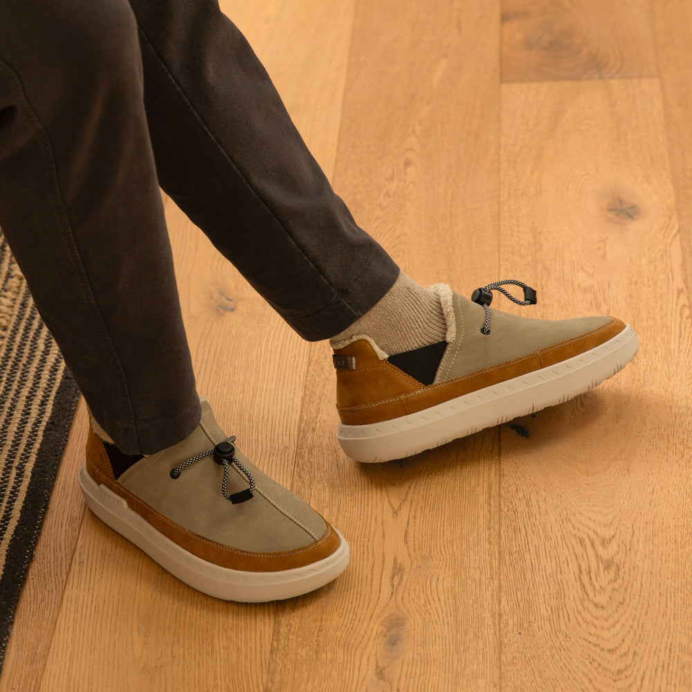 Reef Rambler view 3 - Brown