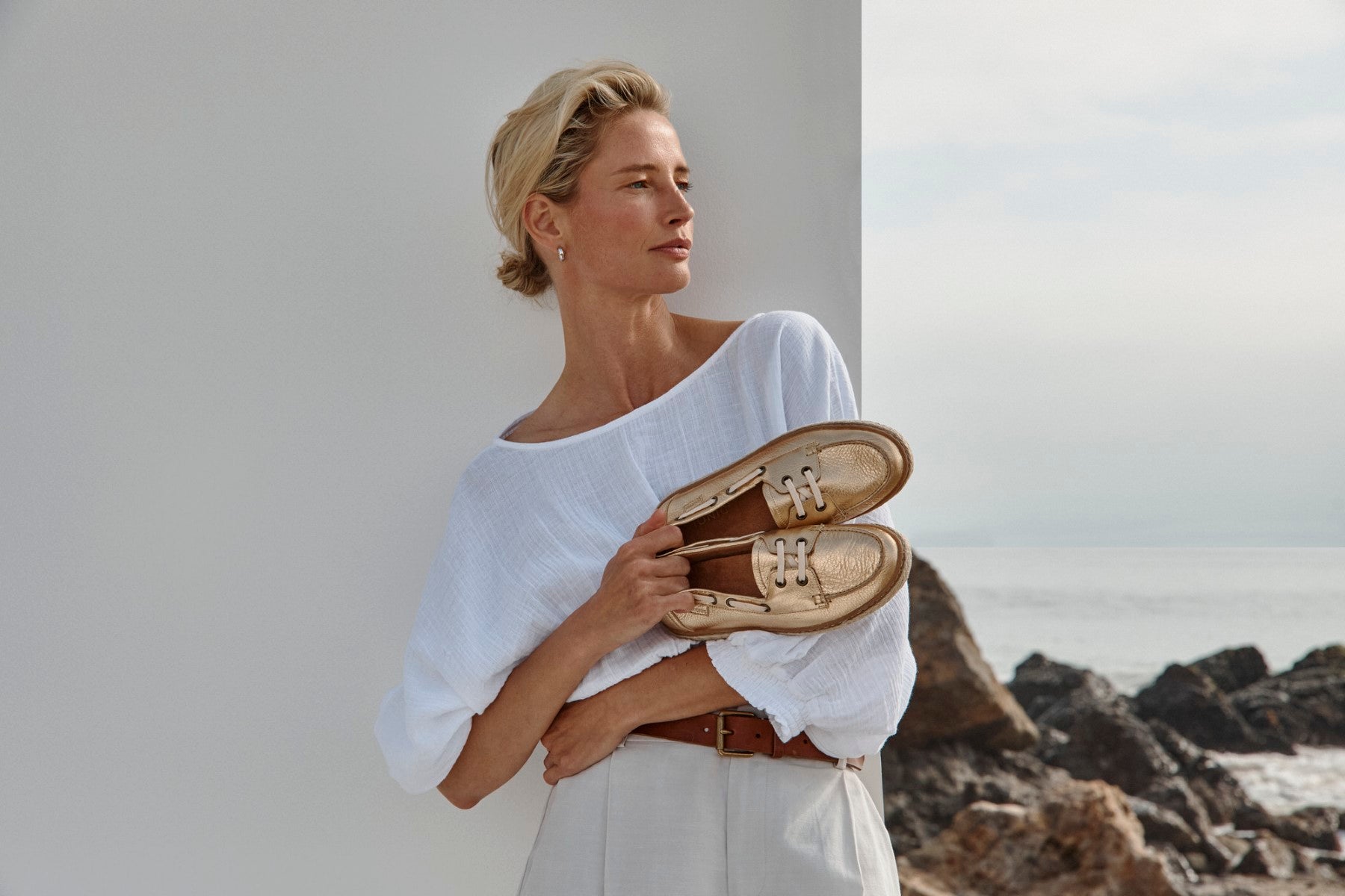 Vionic Bay womens Espadrilles Shoe - Gold - 0001 2-med