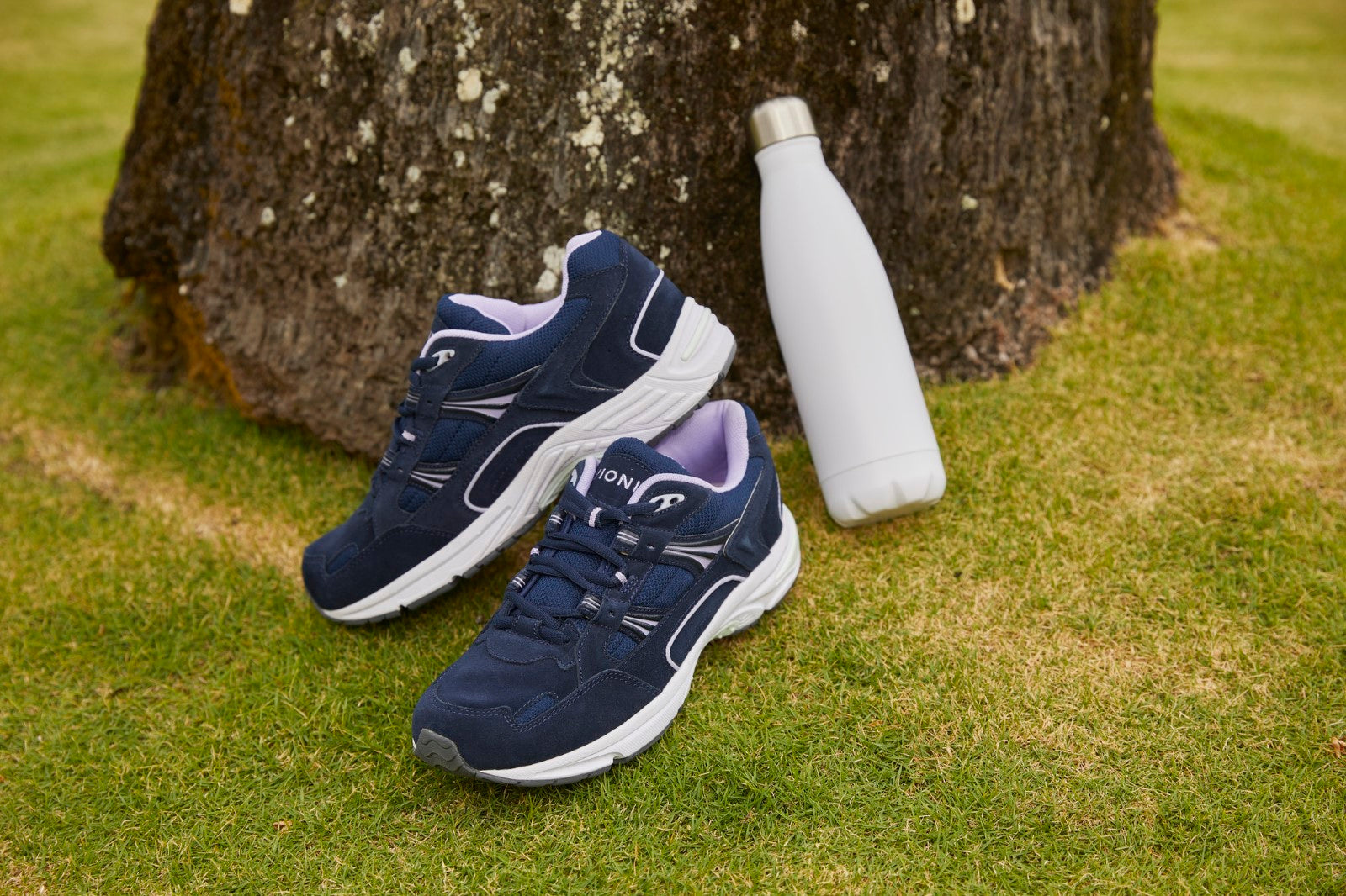 Vionic Walker Women's Plantar Fasciitis Shoe - Suede - Navy / Purple Heather - 2-med