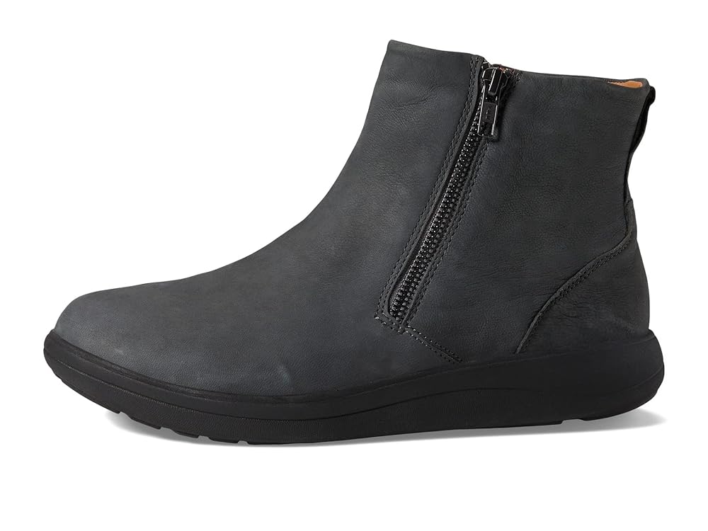 Strive Bamford II Women's Water Resistant Boot with Side Zipper - Dark Grey