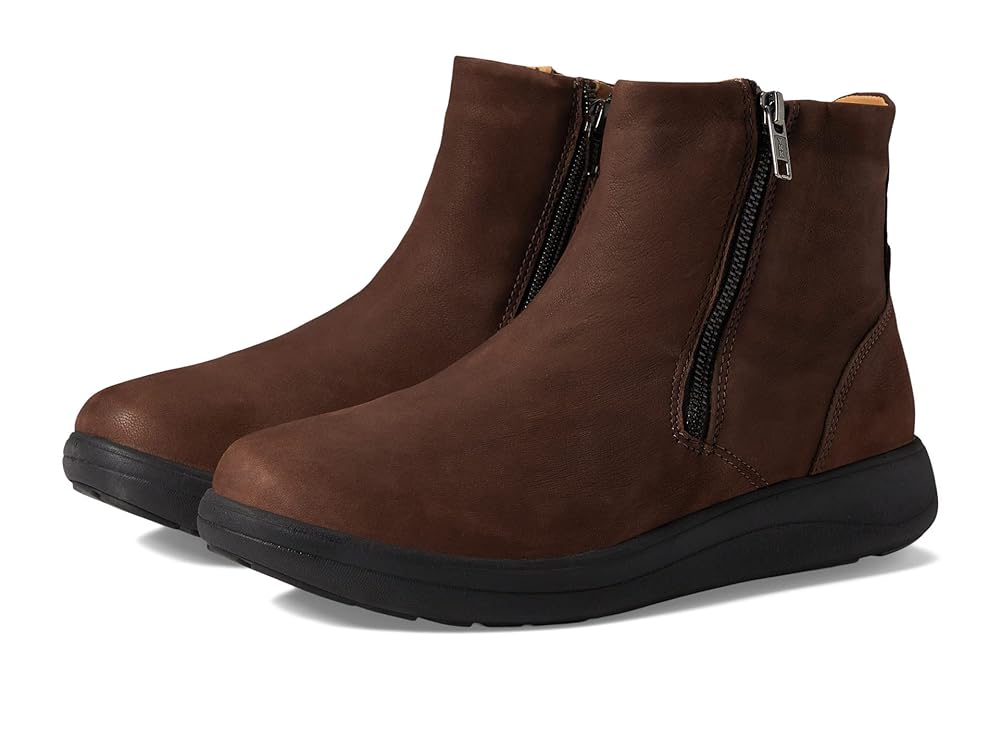 Strive Bamford II Women's Water Resistant Boot with Side Zipper - Moro Brown