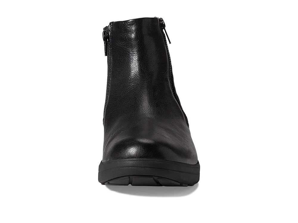 Strive Bamford II Women's Water Resistant Boot with Side Zipper - Plum