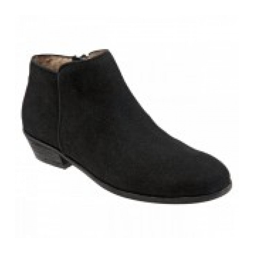  - Black Suede - tn