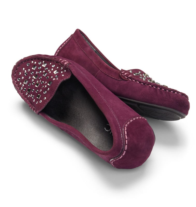 Vionic Chill Athens - Women's Casual Shoes - pair