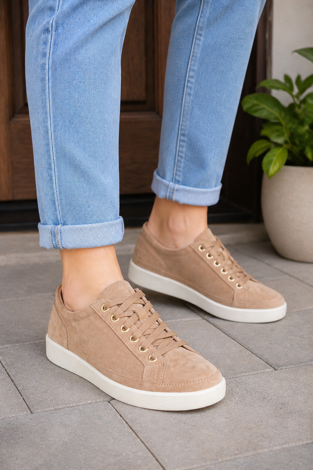 Vionic Winny X Women's Lace-Up Comfort Sneaker - Lifestyle - generated