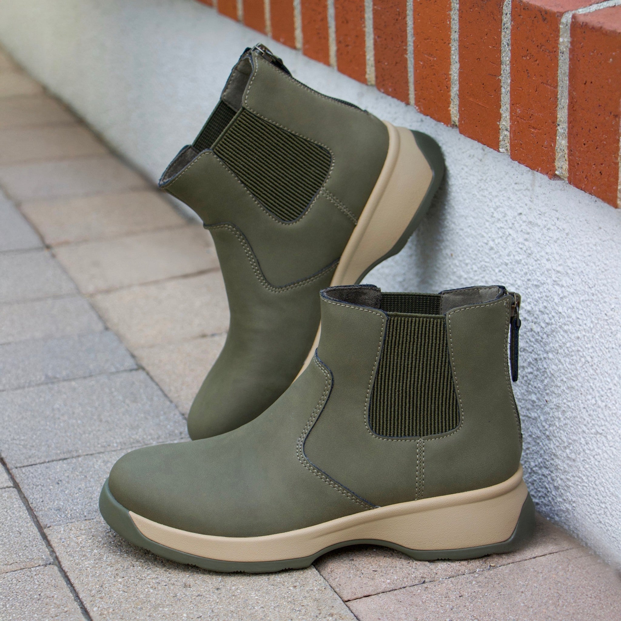Alegria Frankie FreshWell Comfort Arch Support Women's Boot - Oregano - 2
