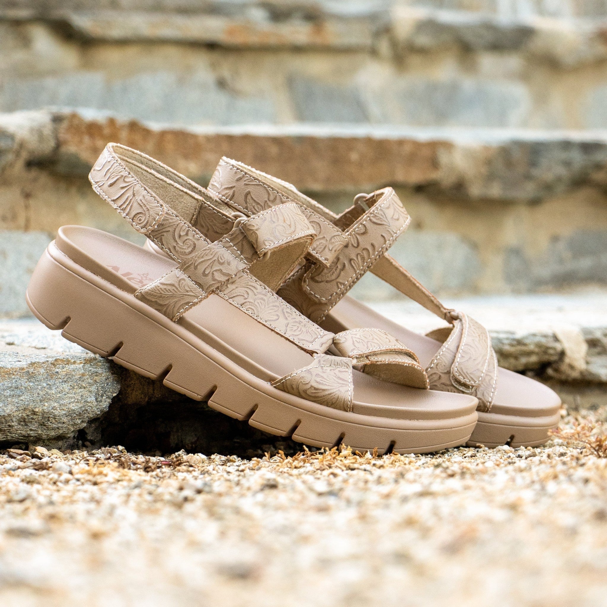 Alegria Henna Heritage Comfort Arch Support Women's Sandal - Aged Sand - 2