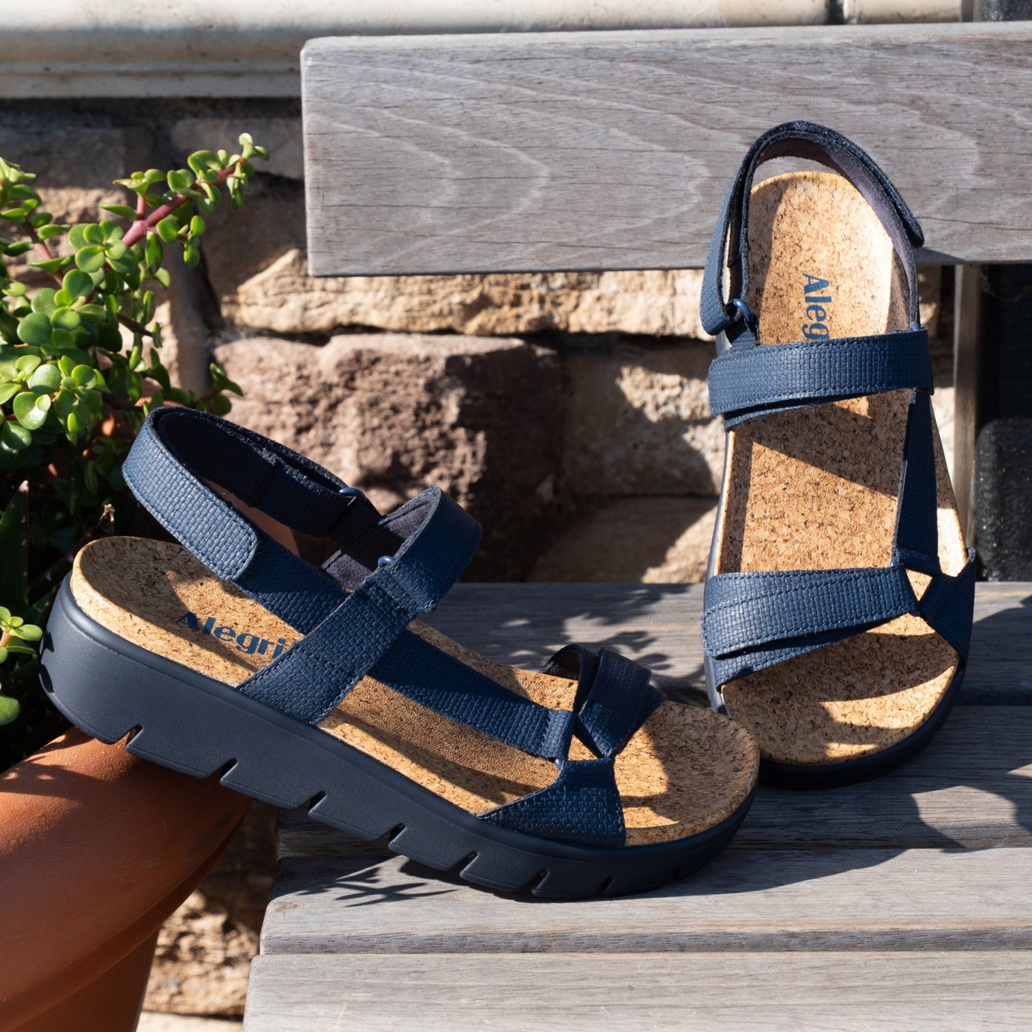Alegria Henna Heritage Comfort Arch Support Women's Sandal - Netted Navy - 2