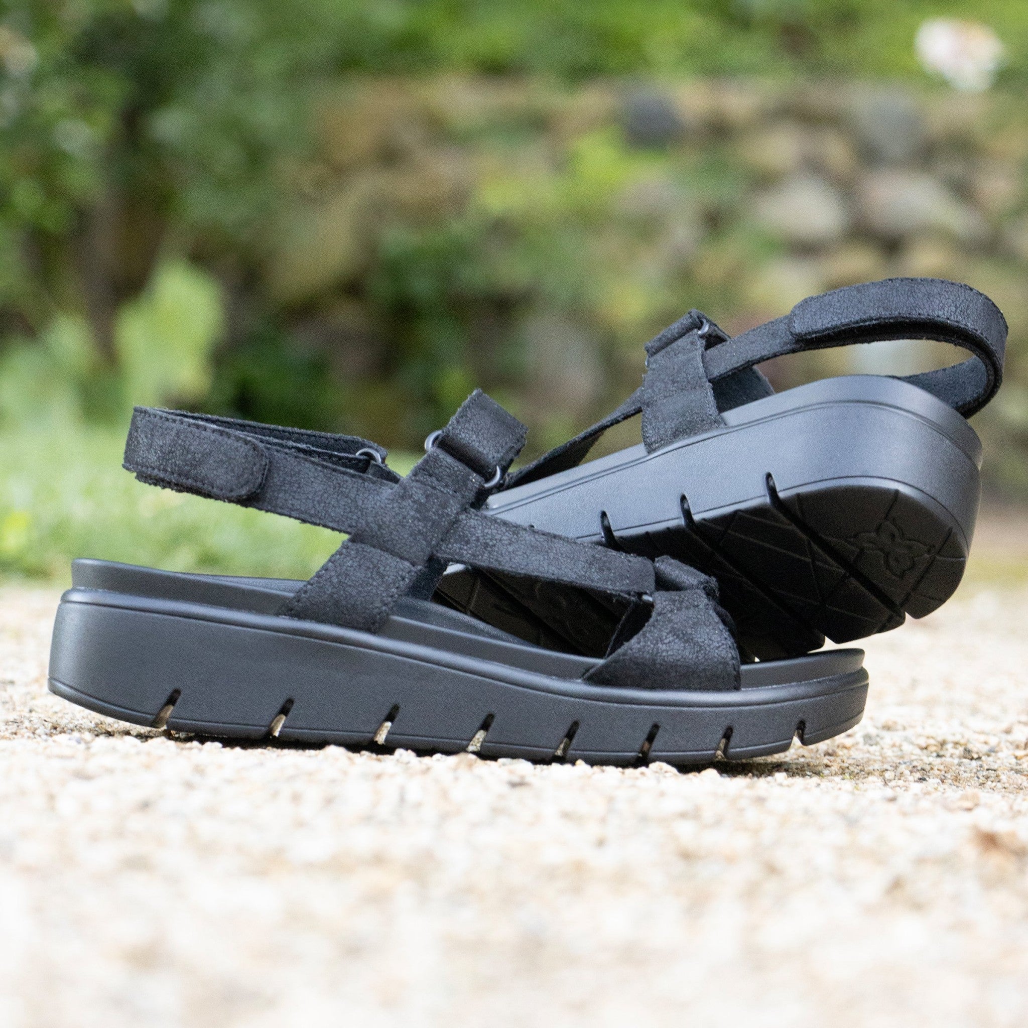 Alegria Henna Heritage Comfort Arch Support Women's Sandal - They Call Me Mellow Black - 2