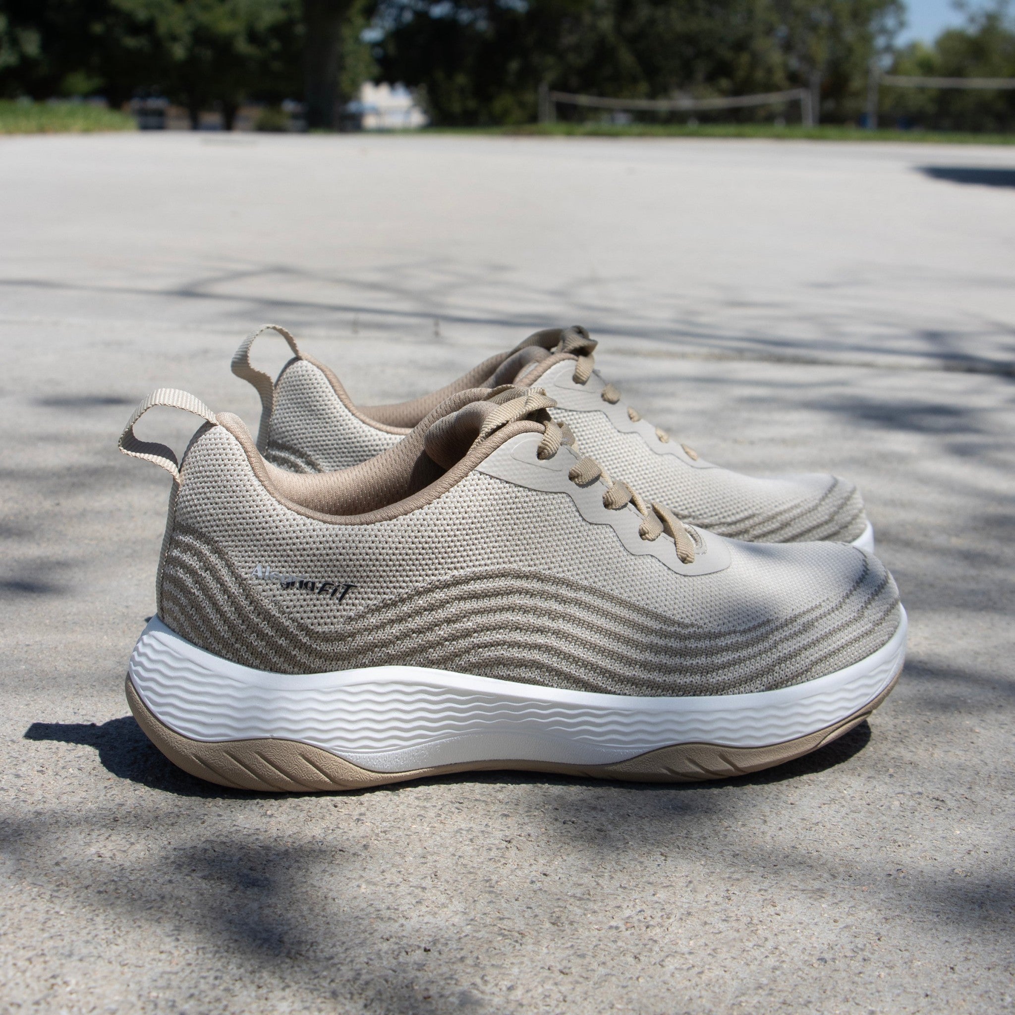 Alegria In8 Comfort Arch Support Women's Sneaker - Cream - 2