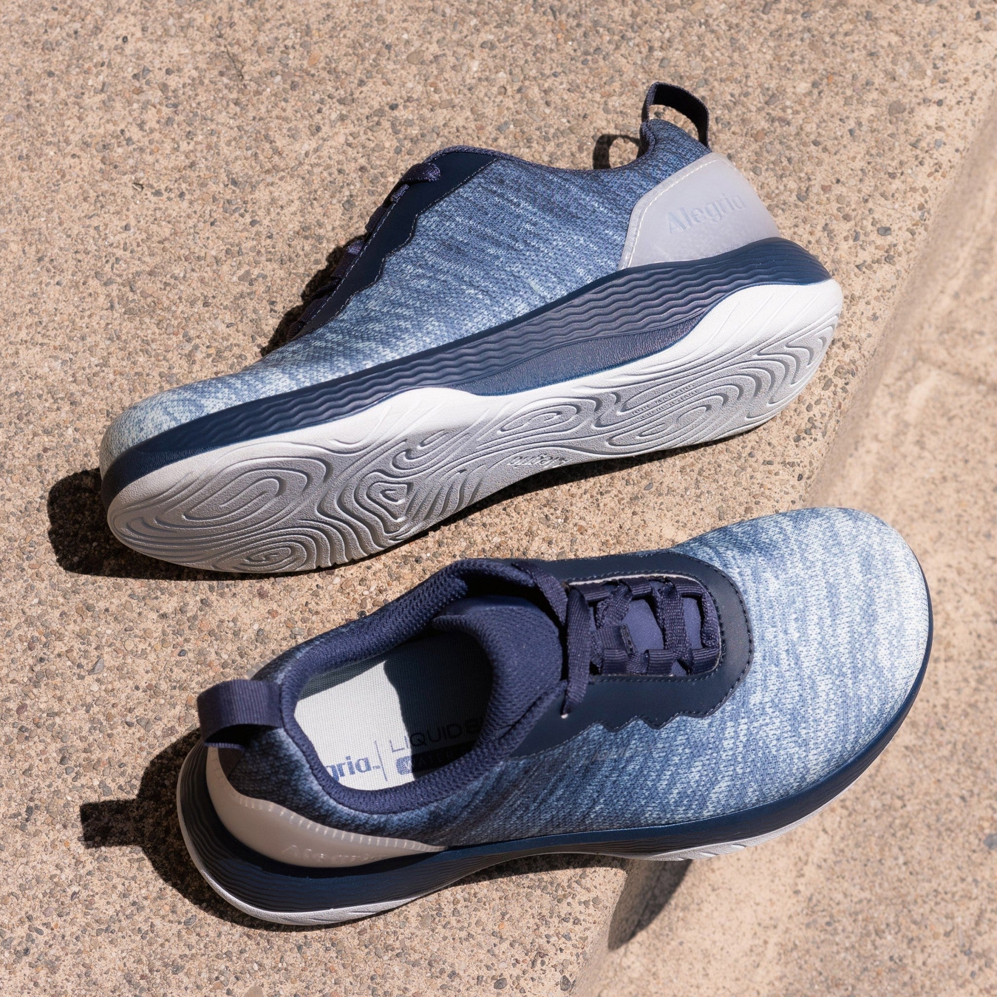 Alegria In8 Comfort Arch Support Women's Sneaker - Ombre Blue - 2
