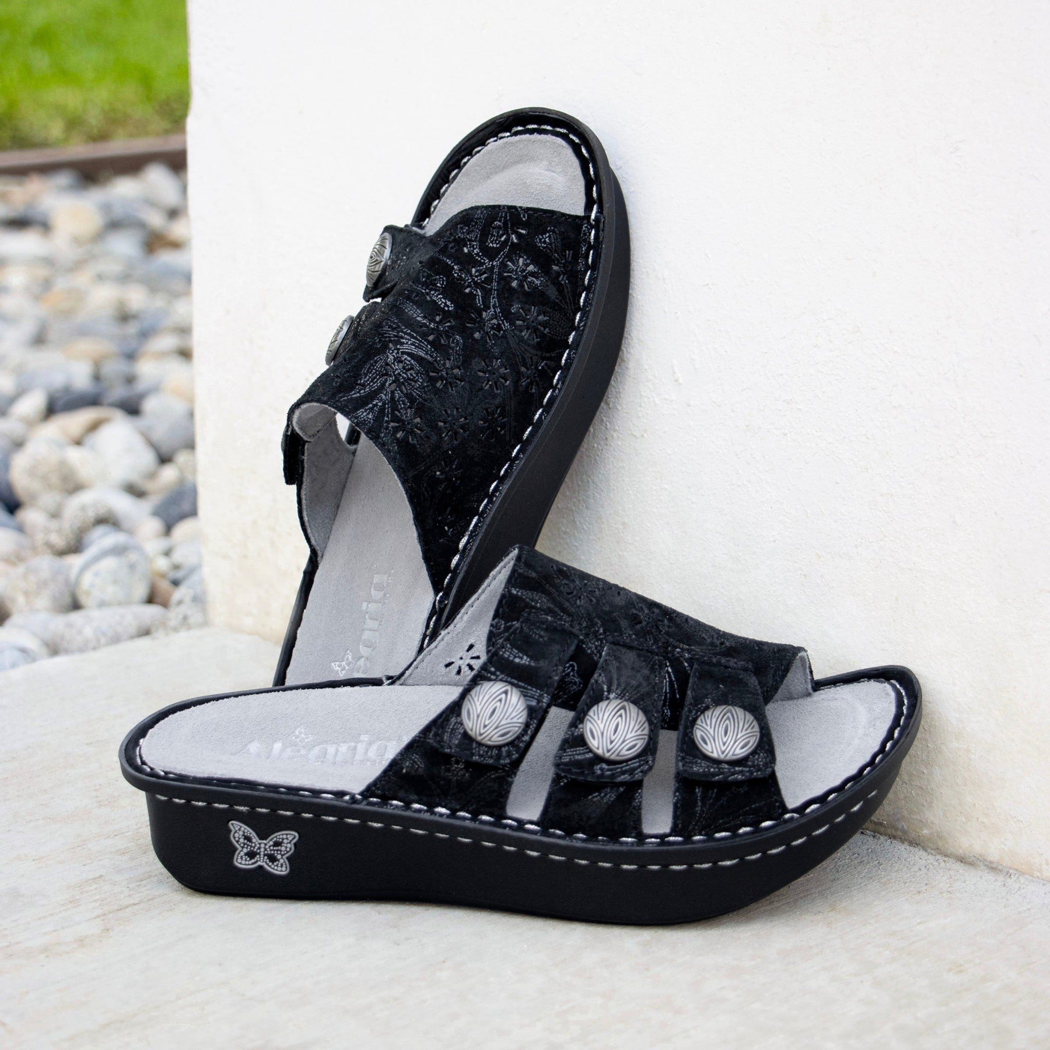 Alegria Julee Comfort Arch Support Women's Slide Sandal - Vinely - 2