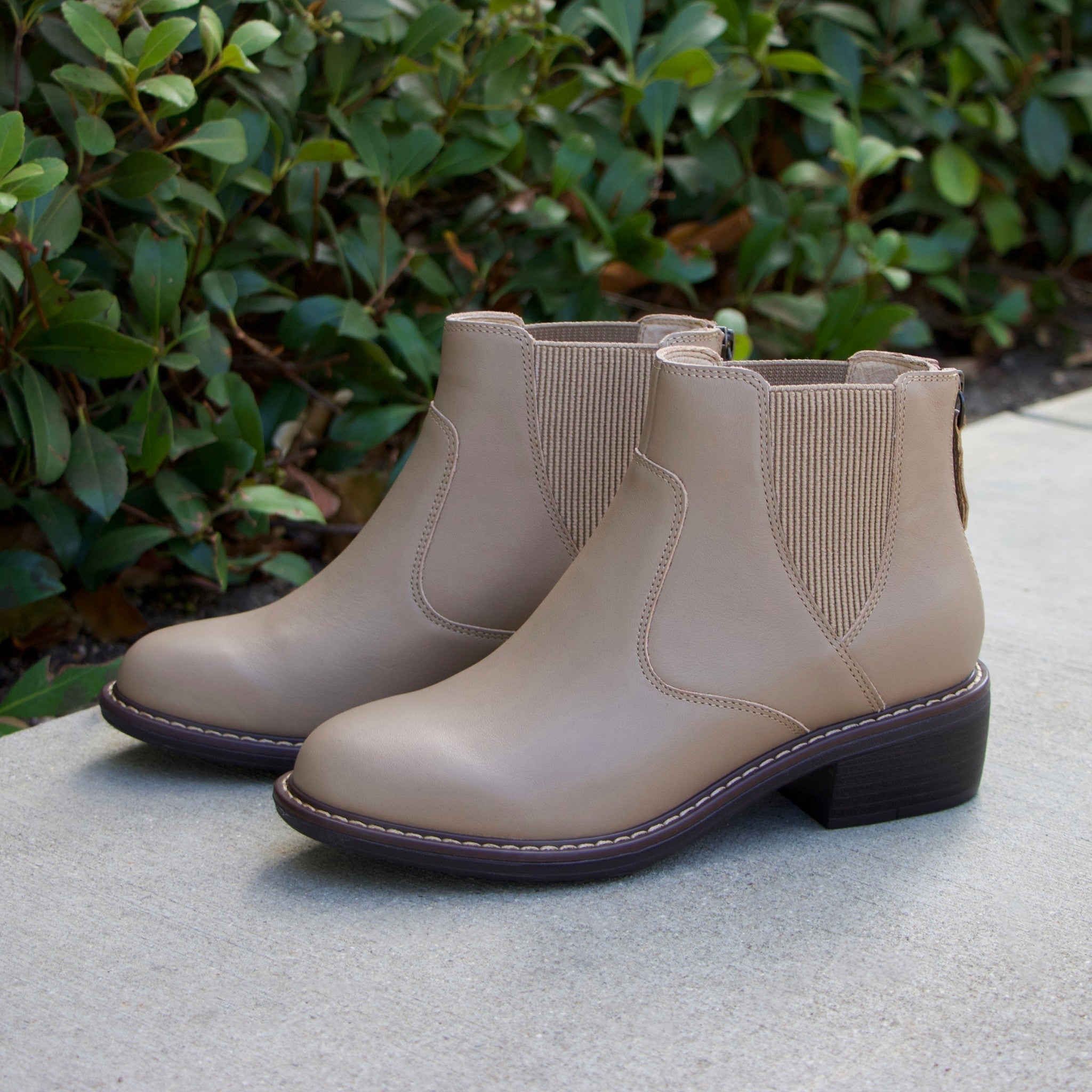 Alegria Meadow Comfort Arch Support Women's Boot - Beige - 2