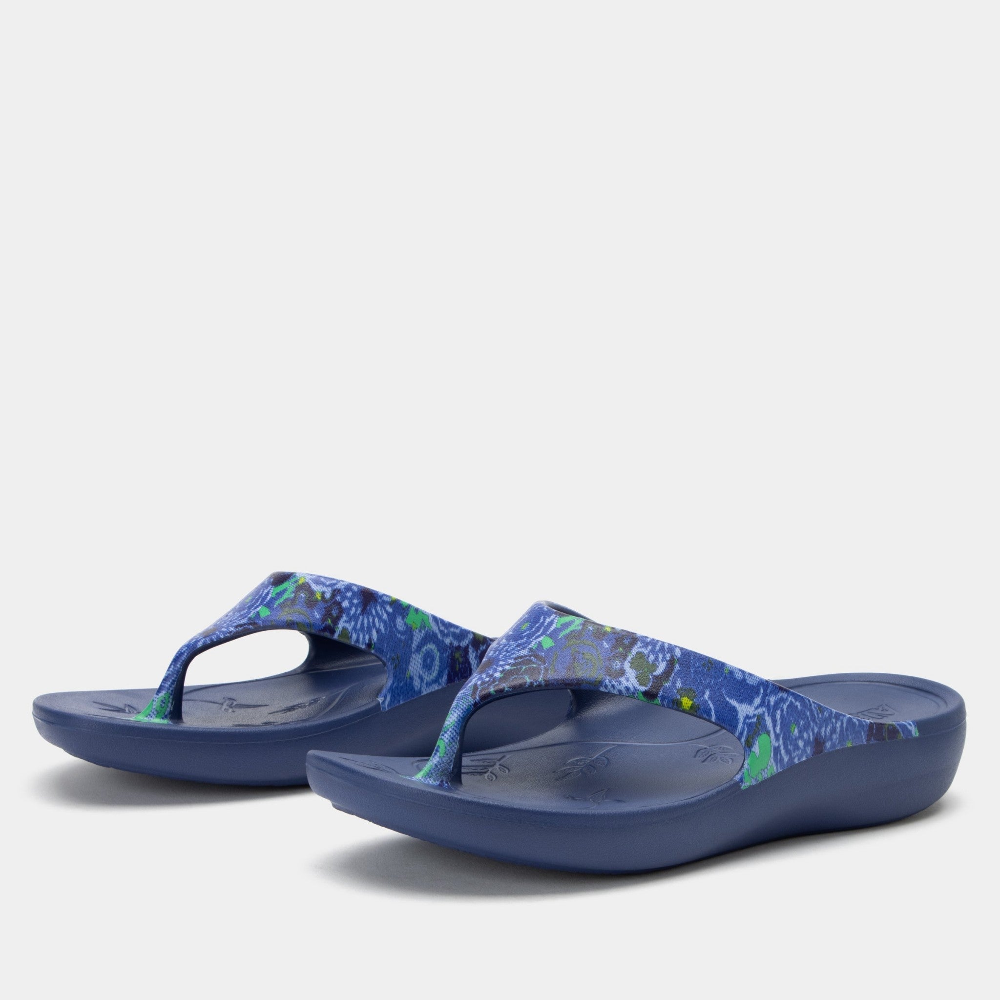 Alegria Ode Comfort Arch Support Women's Flip-Flop in Baby Bloomer