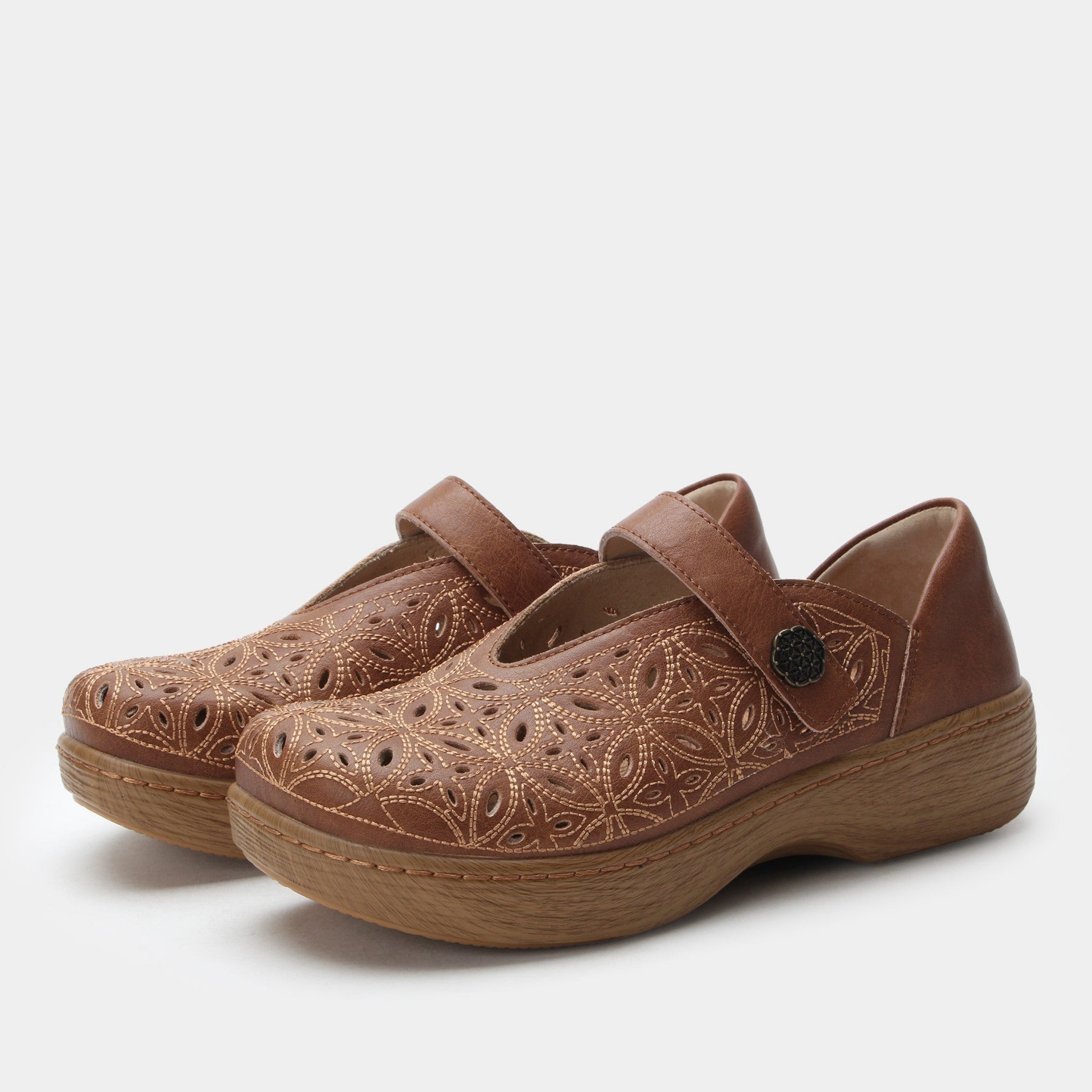 Worn Cognac Breeze