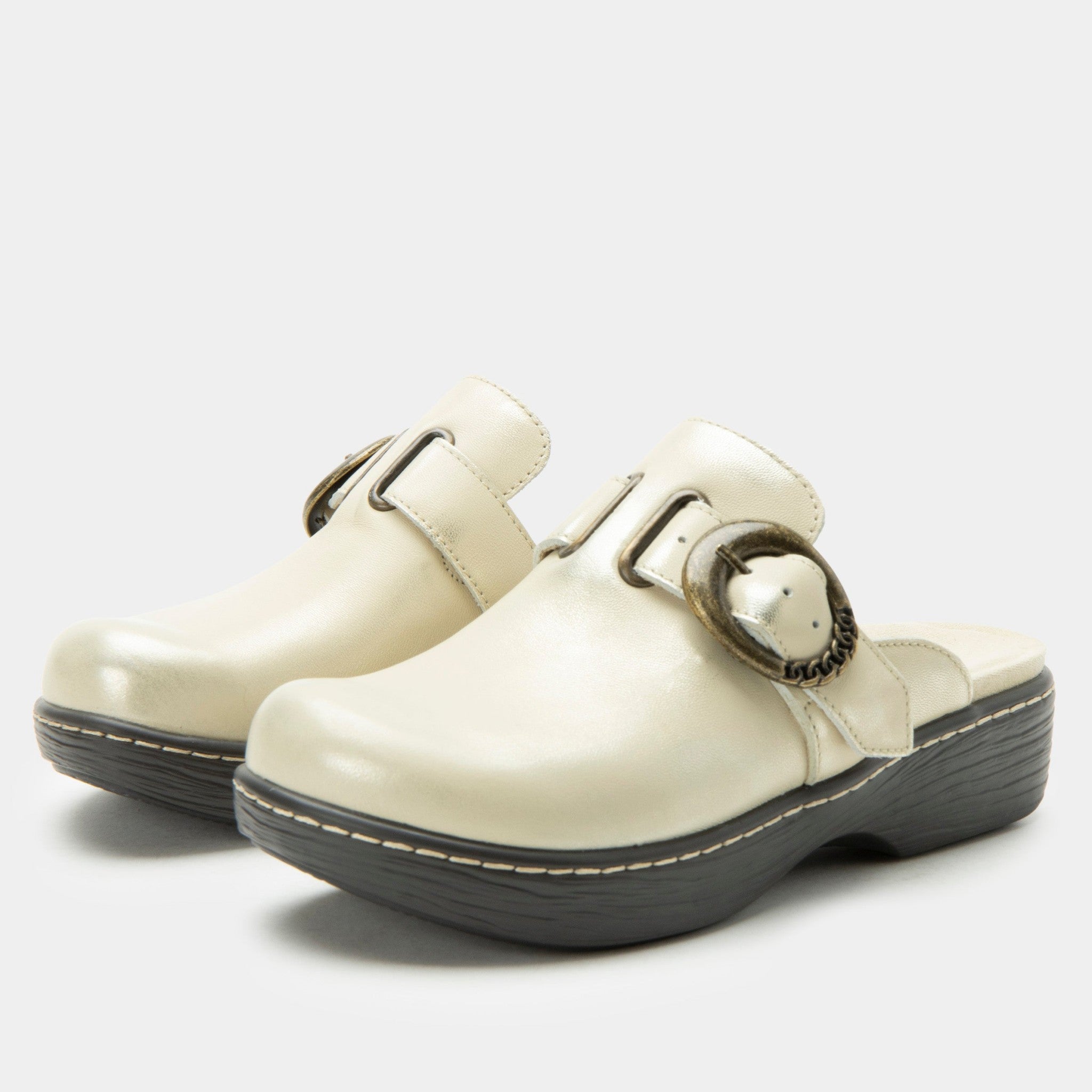 Alegria Osmosis Wood Look Rocker Comfort Arch Support Women's Clog in Gold Cream