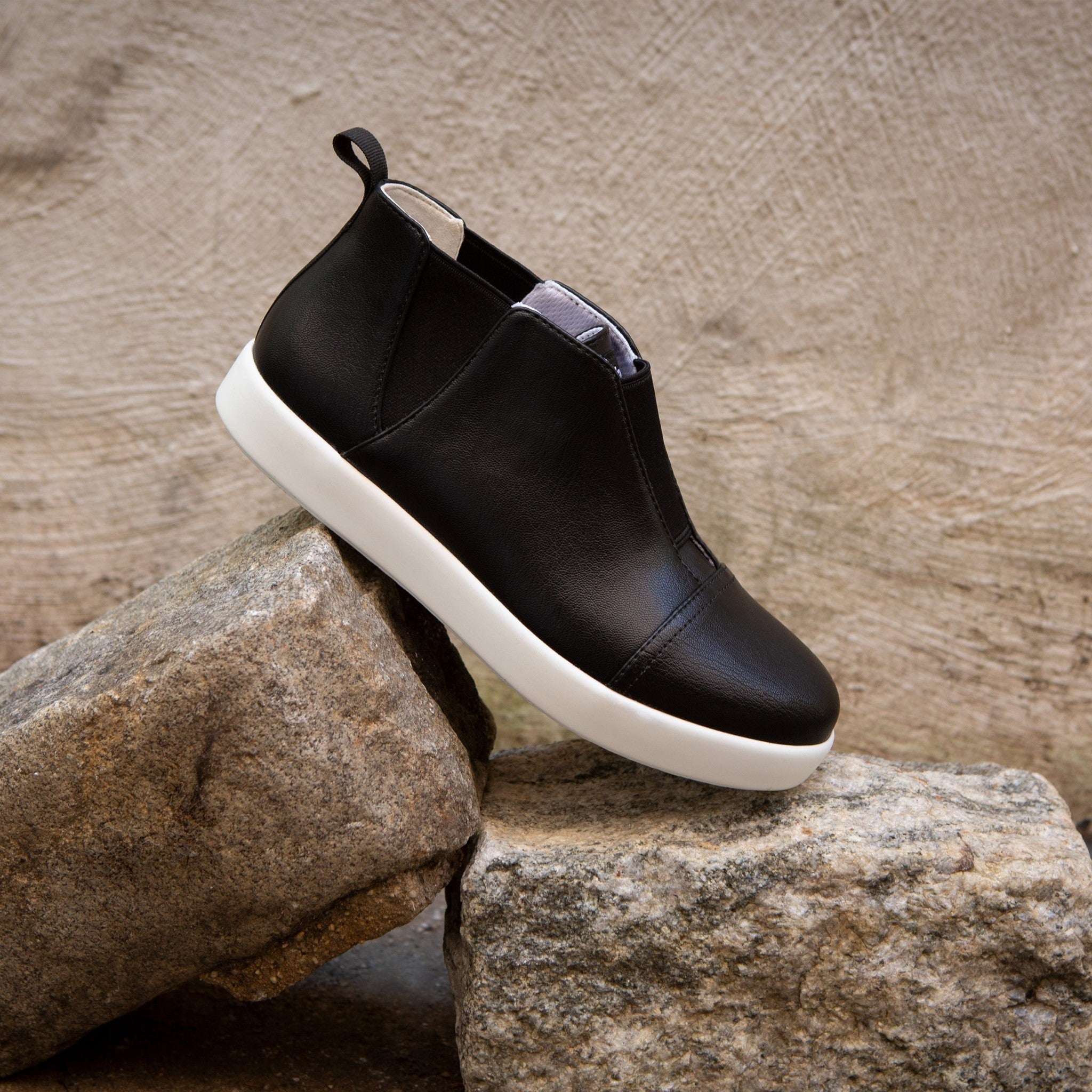 Alegria Parker Comfort Arch Support Women's Bootie - Black Nappa - 2