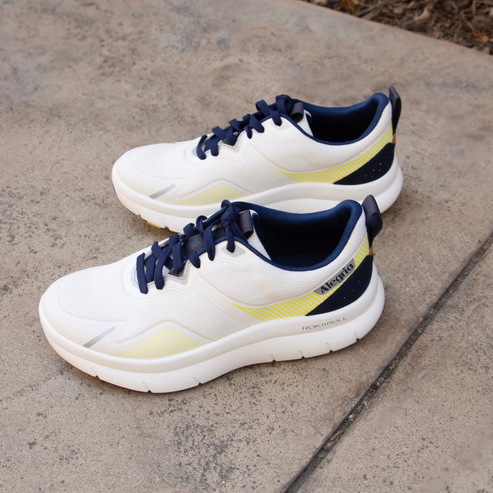 Alegria Procession RnR Comfort Arch Support Women's Walking Shoe - White - 2