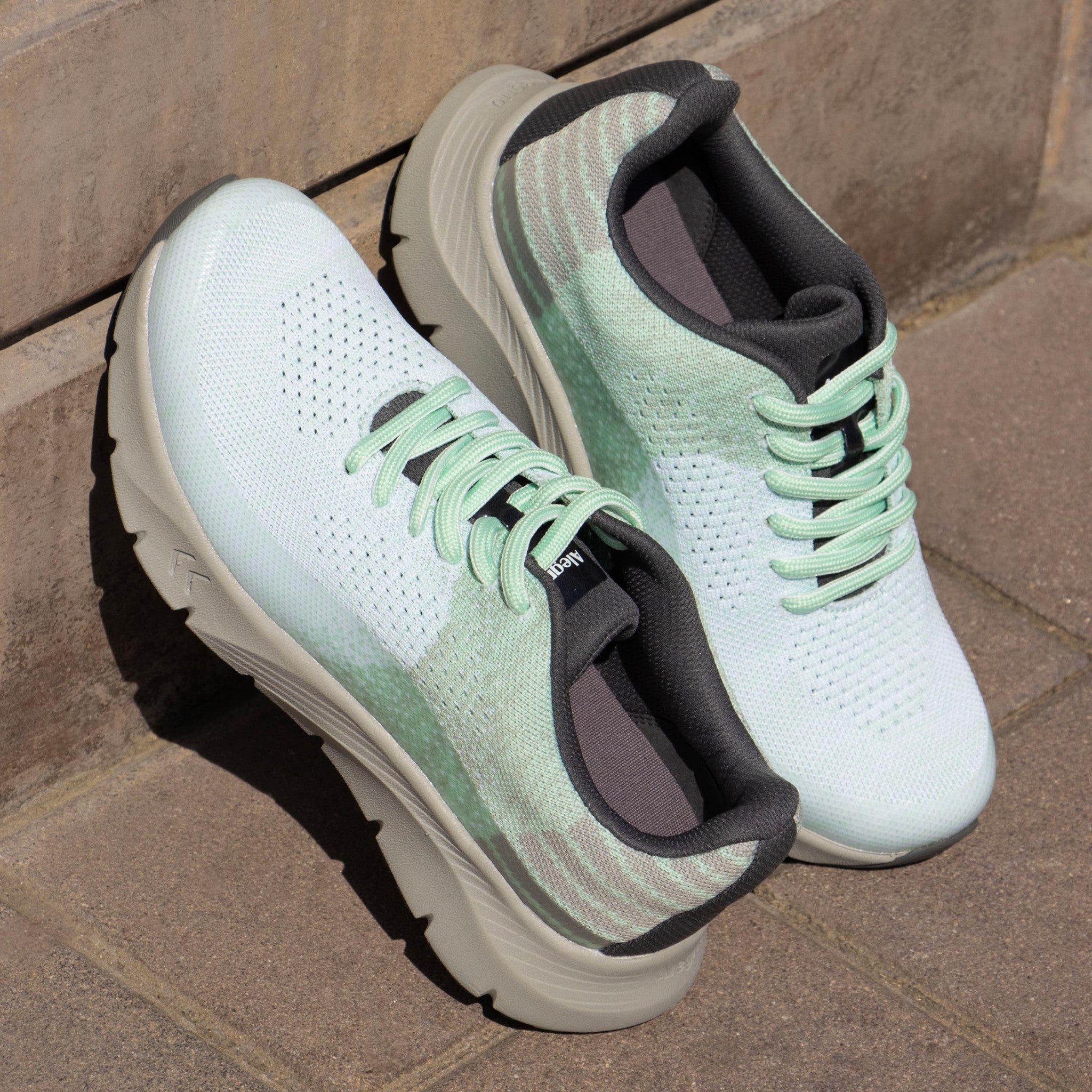 Alegria Revl Rebounce Comfort Arch Support Women's Sneaker - Bio Mint - 2