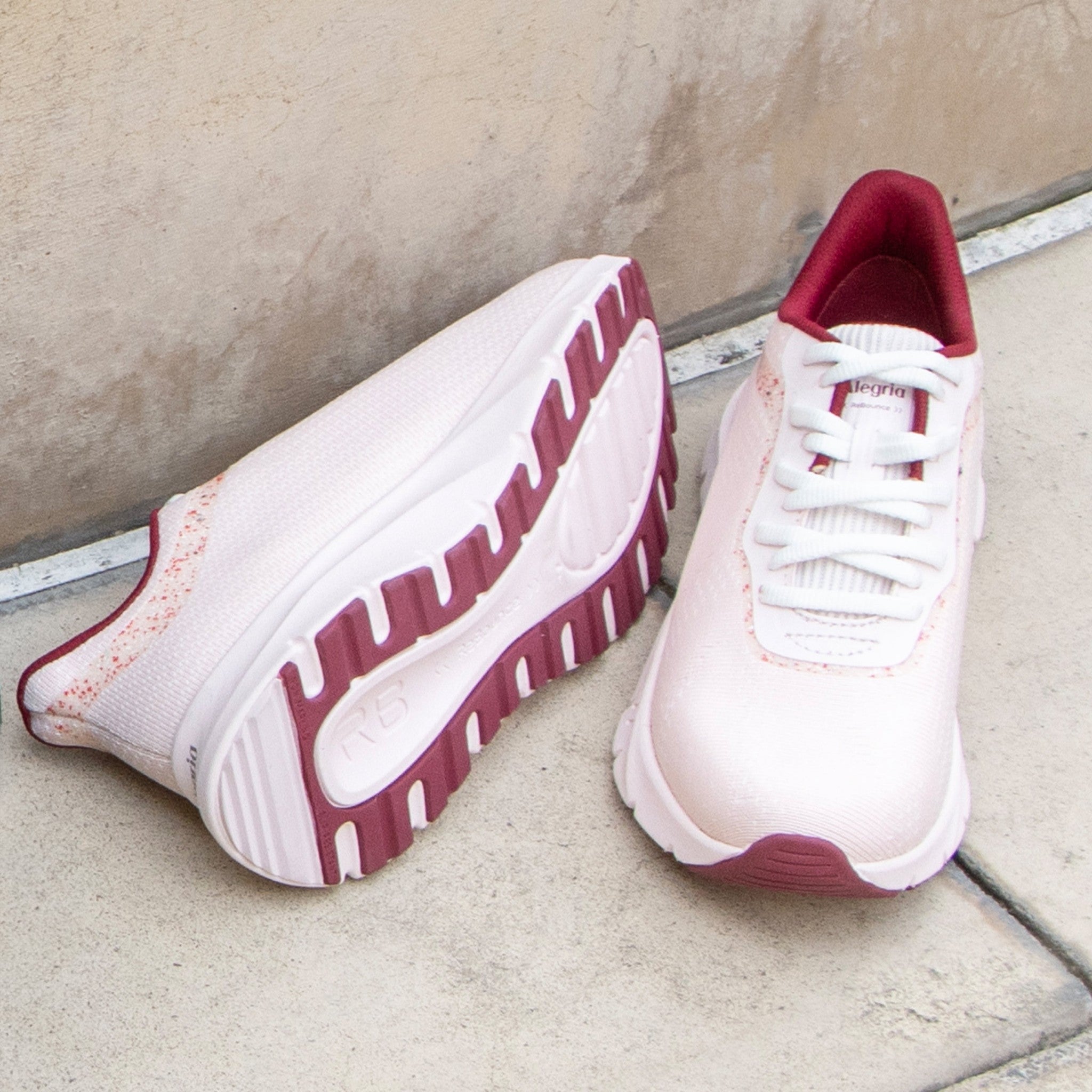 Alegria Rize Comfort Arch Support Women's Sneaker - Quartz - 2