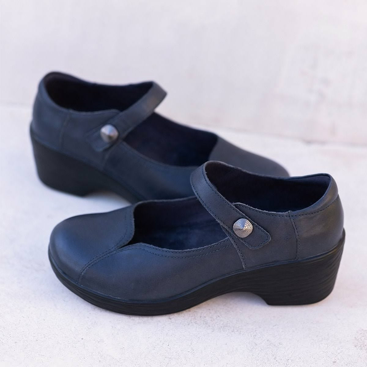 Alegria Saylar Wood Look Wedge Comfort Arch Support Women's Wedge - Official - 2