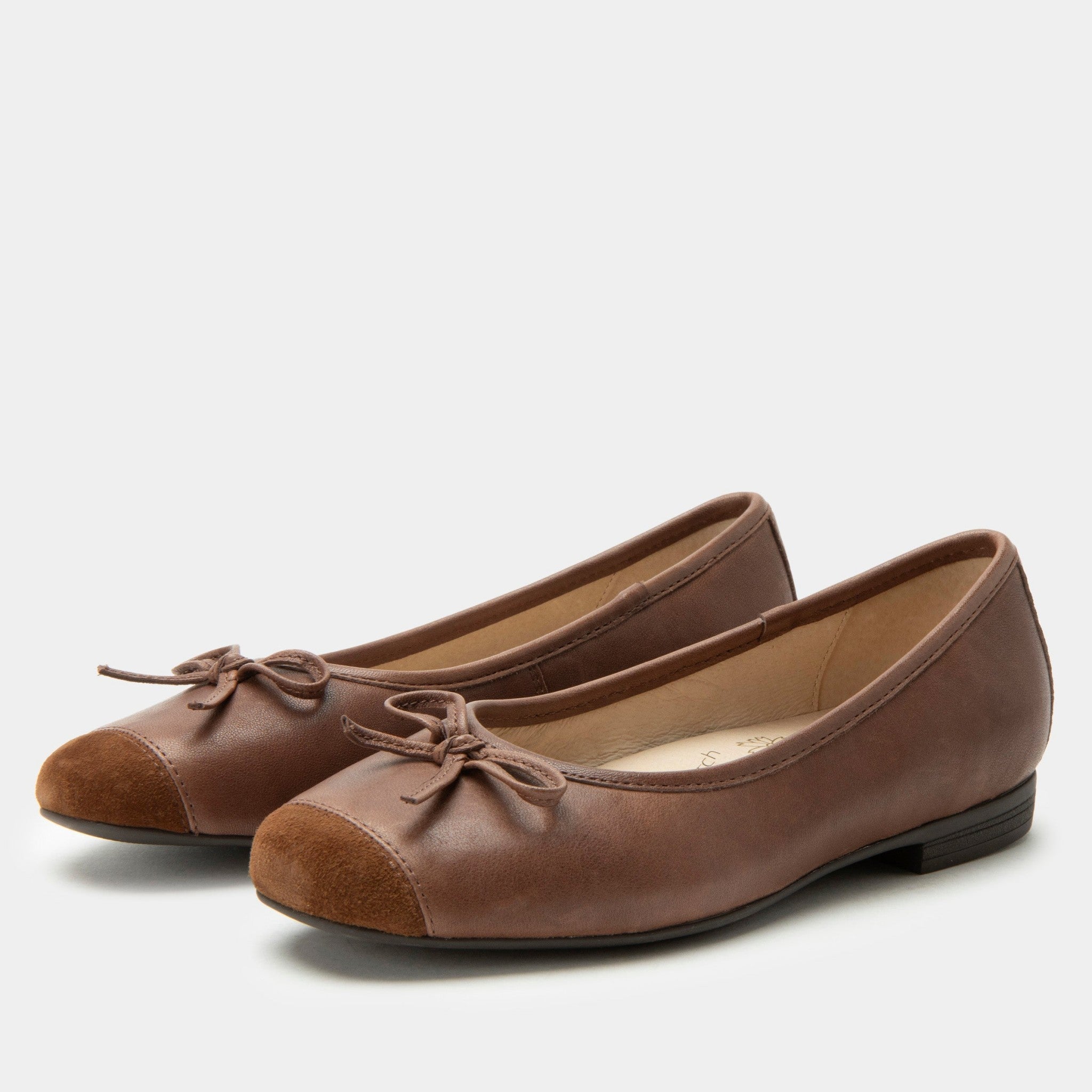 Alegria Talya Comfort Arch Support Women's Ballet Flat in Gingerbread