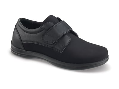 Apex Venture Classic Strap Shoes - Men's - Black - A3000